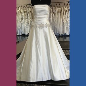 Oleg Cassini 19010700 Size 10 New